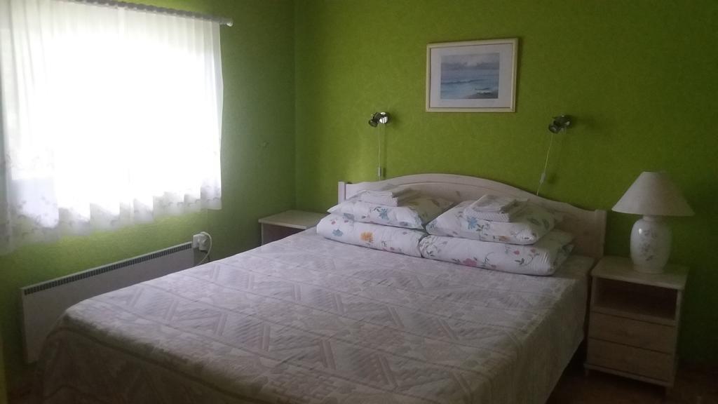 Sireli Hostel Kõpu Buitenkant foto